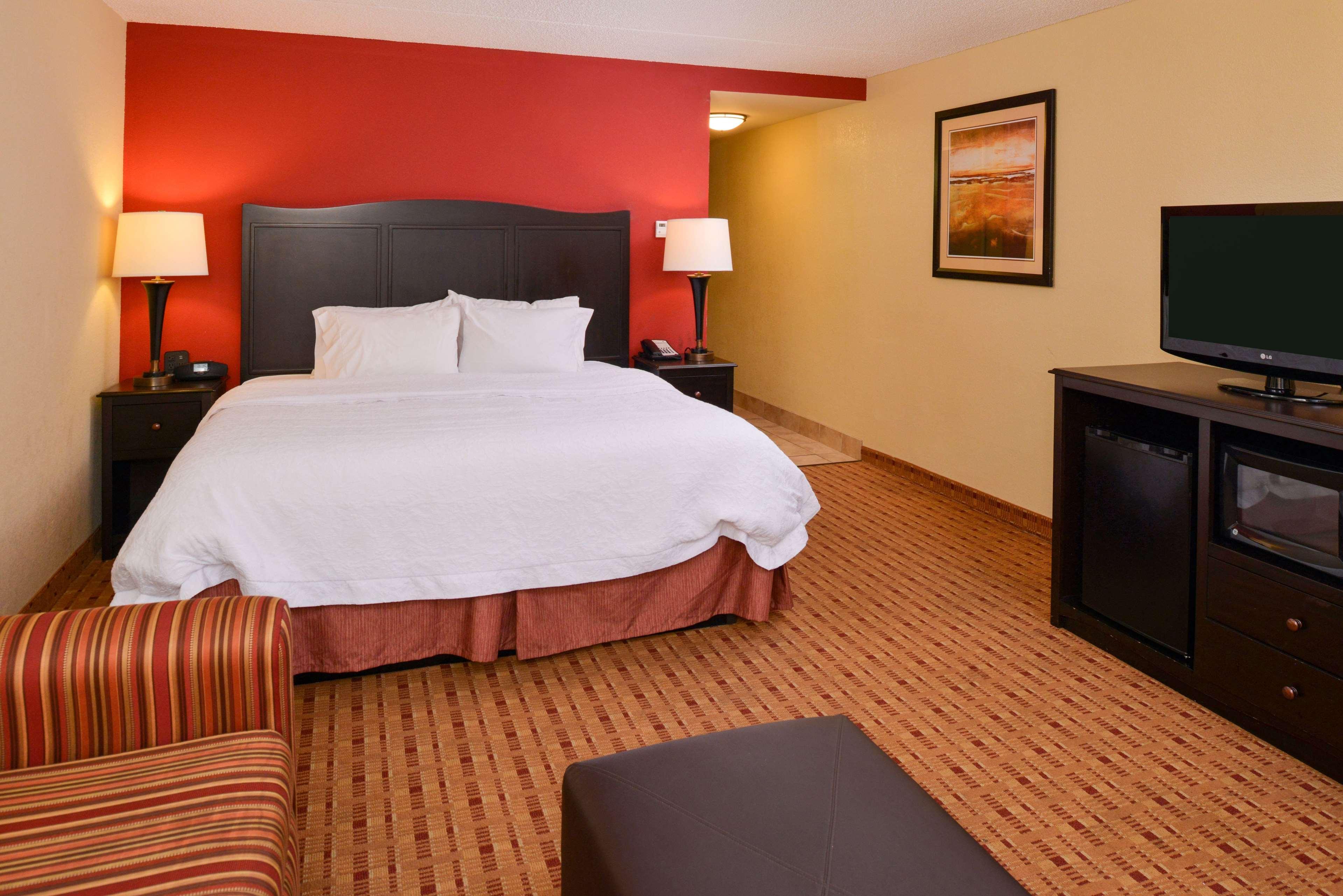 Hampton Inn Williamsburg Exterior photo